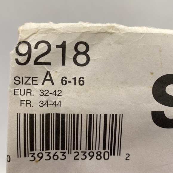 Simplicity 9218 Woman’s Formal Sleeveless Fitted Dress Sizes 6-16 Pattern Uncut - Picture 4 of 14